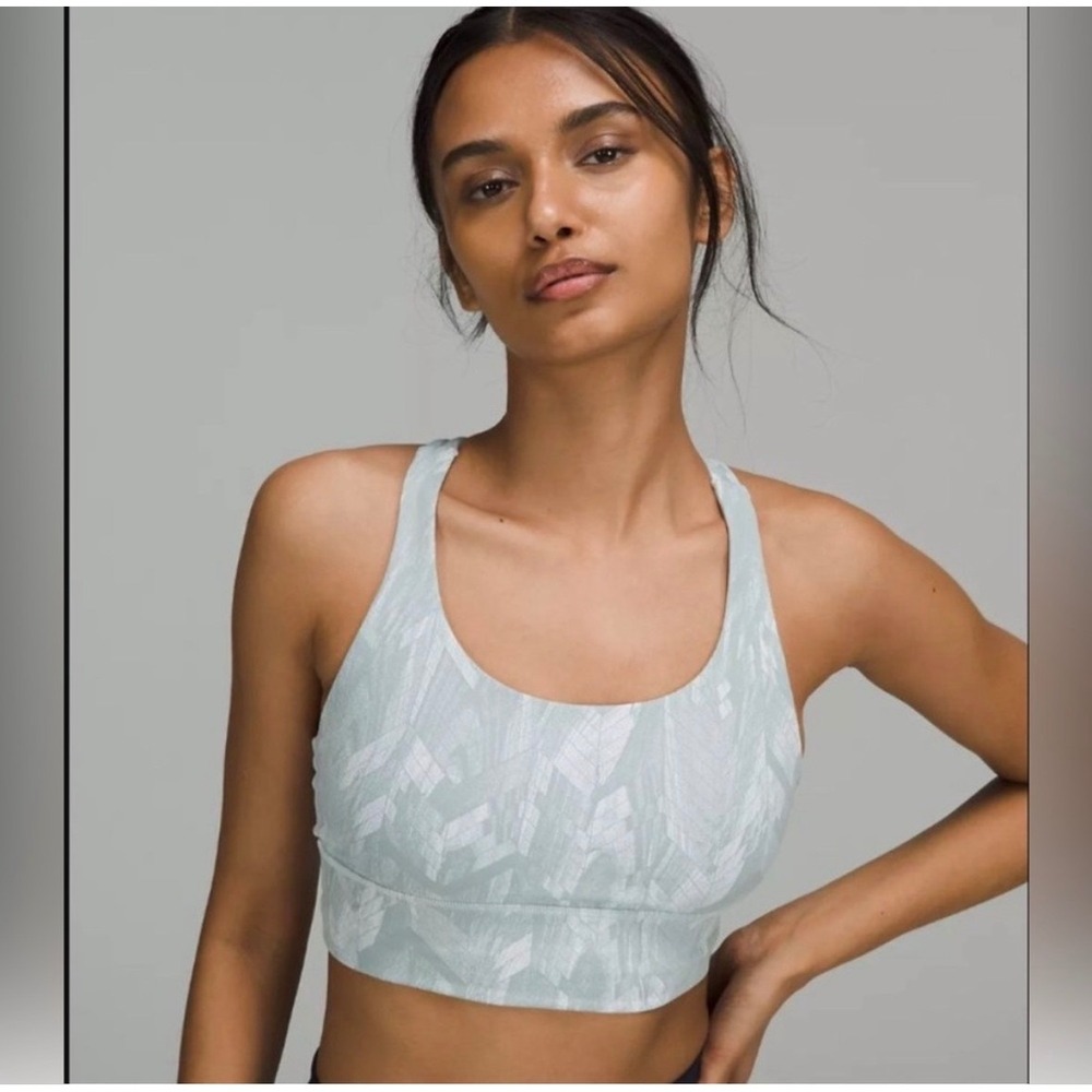Lululemon Energy Longline Sports Bra Jaquard Silver Blue Med Support B/C Size 6